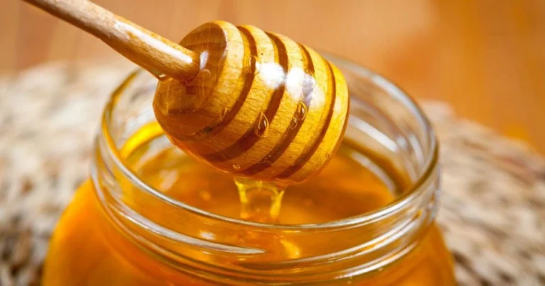 The Healing Power of Manuka Honey